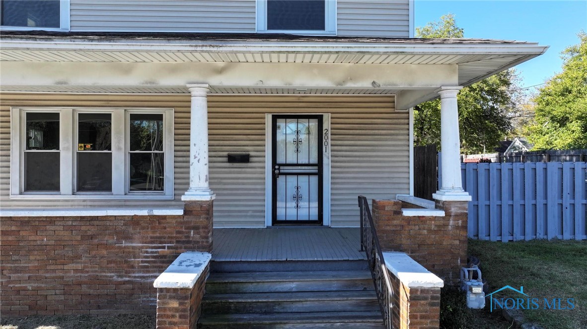 2001 Lagrange Street
