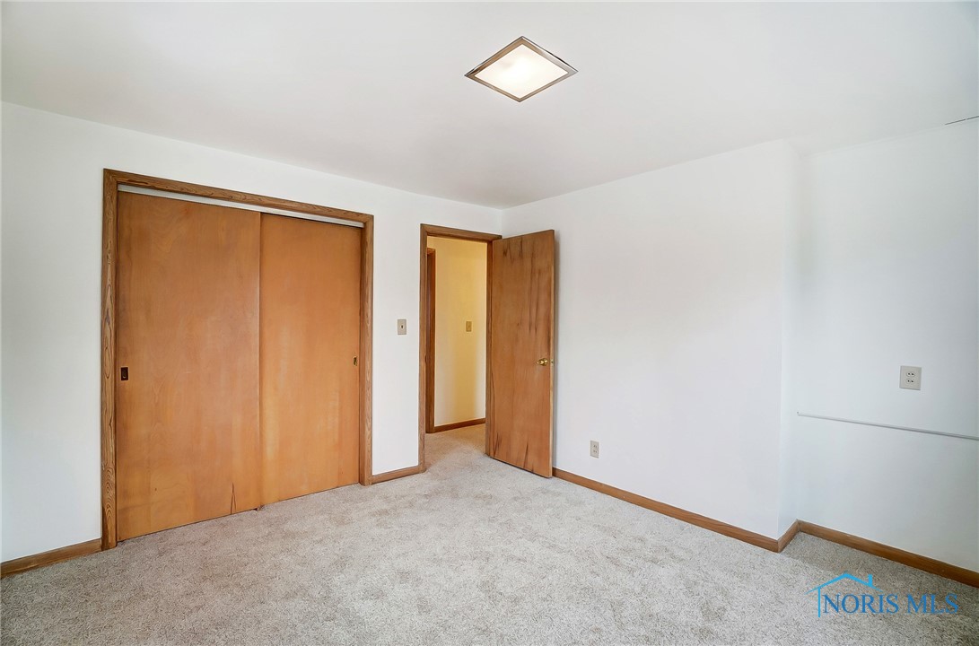 208 W Reed Avenue