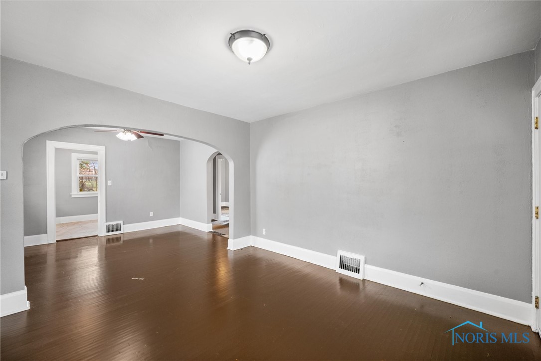 2117 Fairfax Road