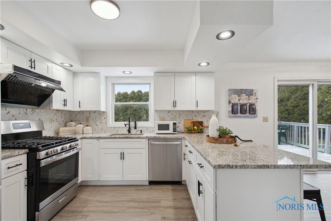 1004 Monclova Road