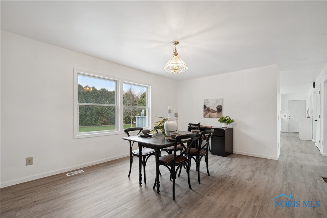 1004 Monclova Road