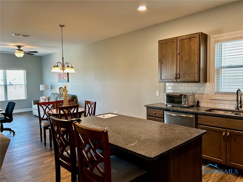 5021 Noah Lane