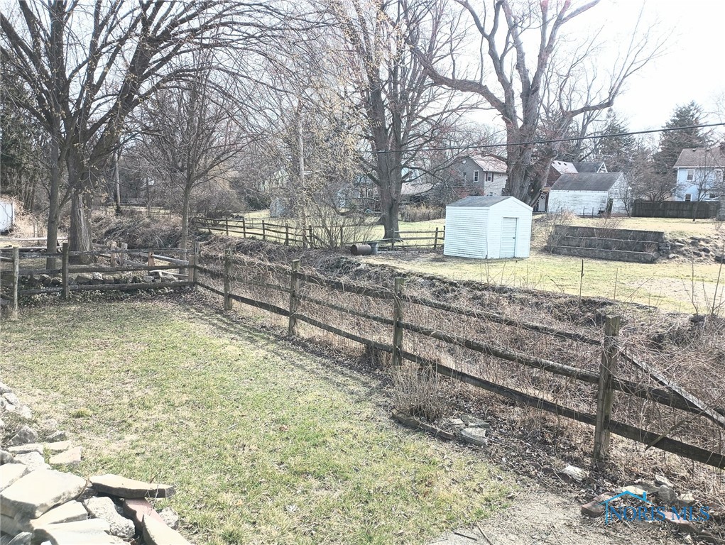2449 Lambert Drive