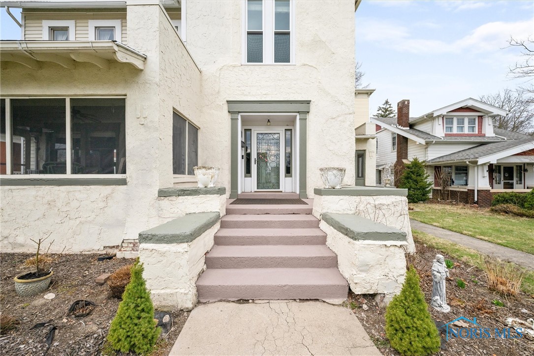 634 Holgate Avenue