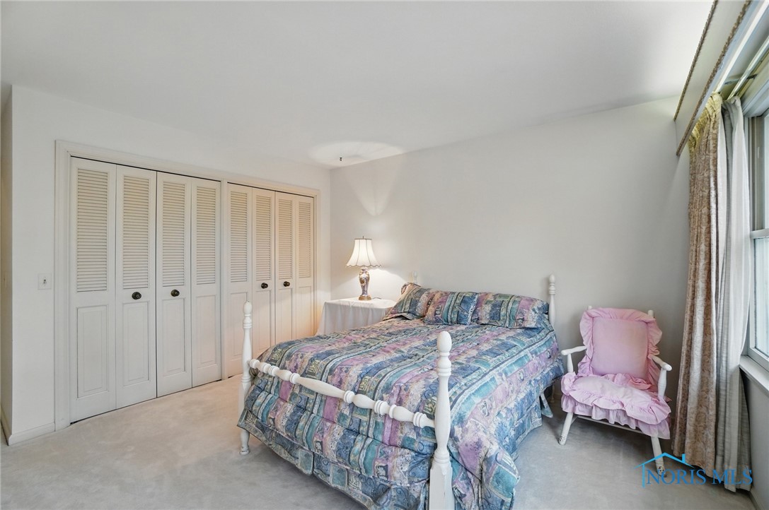 2124 Bridlewood Drive