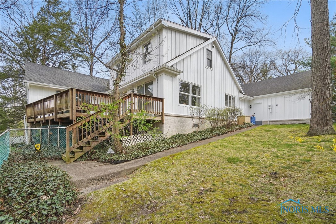 2124 Bridlewood Drive