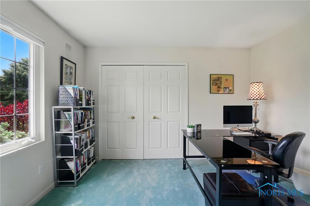 3145 Shoreland Avenue