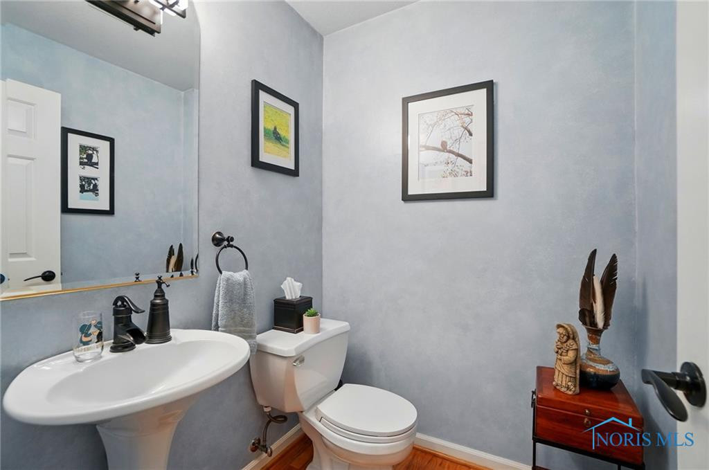 3145 Shoreland Avenue