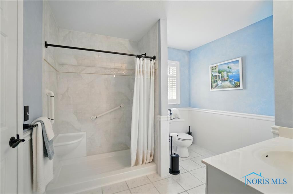 3145 Shoreland Avenue