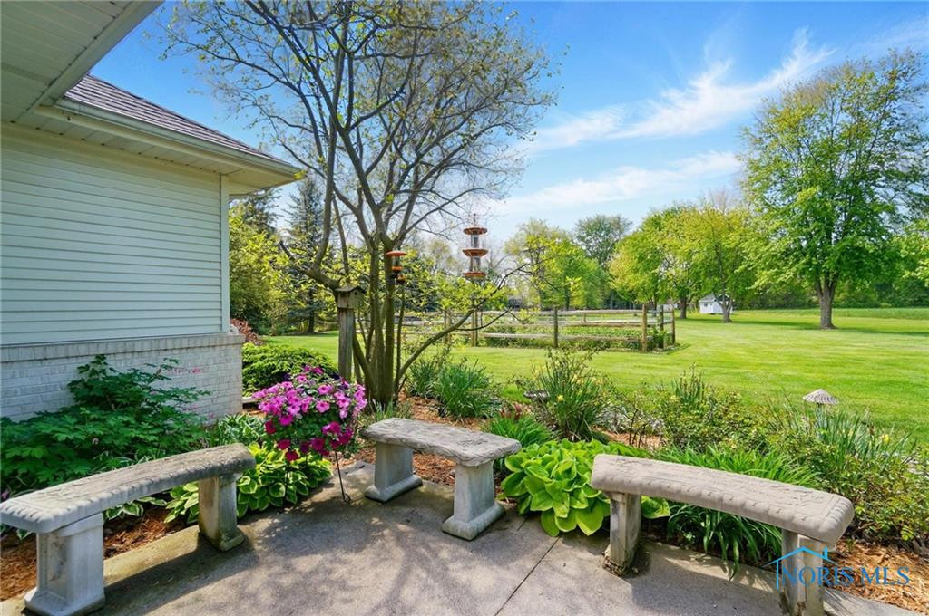 3145 Shoreland Avenue