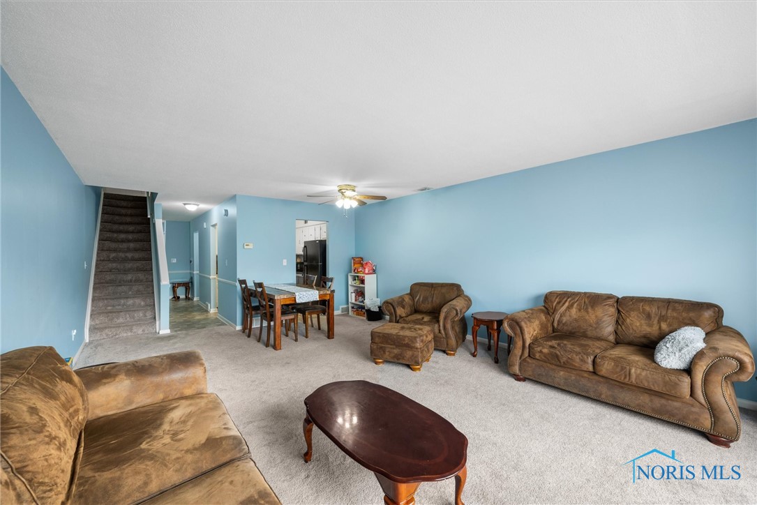 2571 W Village Drive 2571