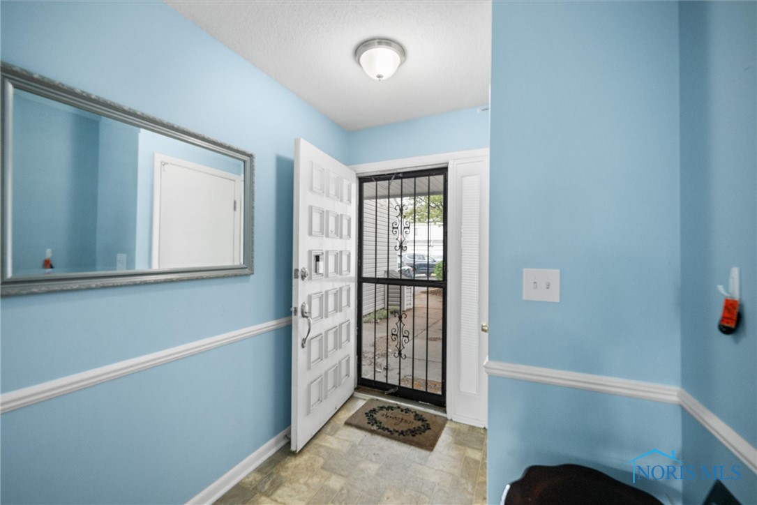 2571 W Village Drive 2571