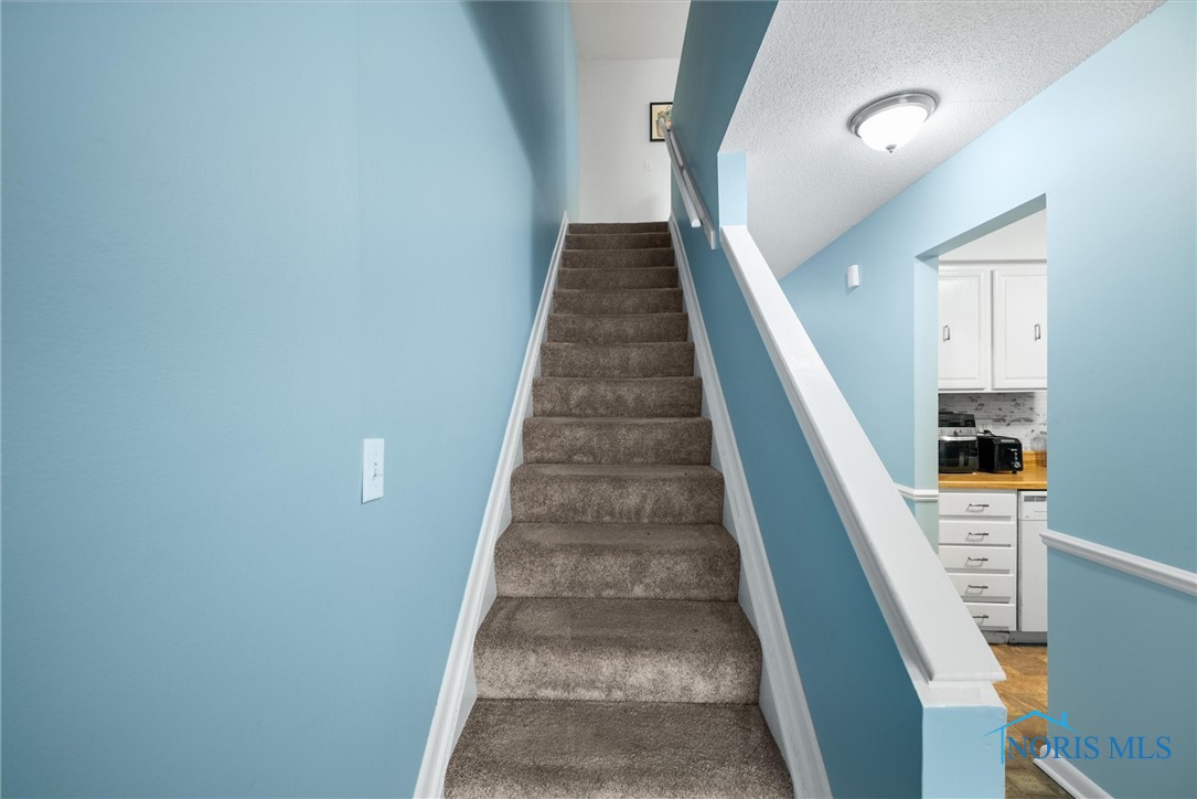 2571 W Village Drive 2571