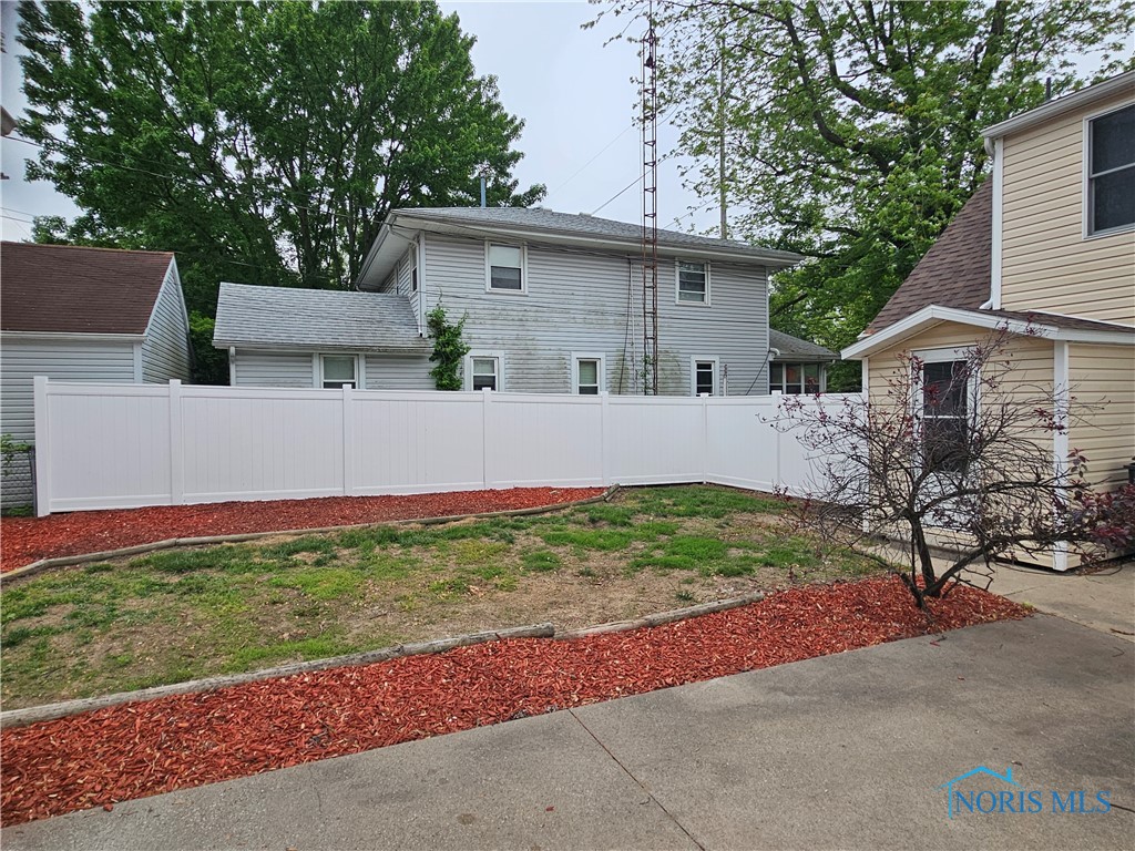 5666 Talmadge Road