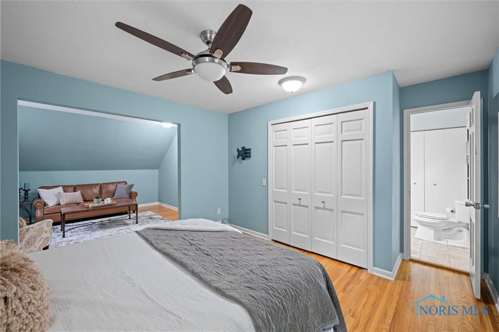 1956 Thornapple Drive