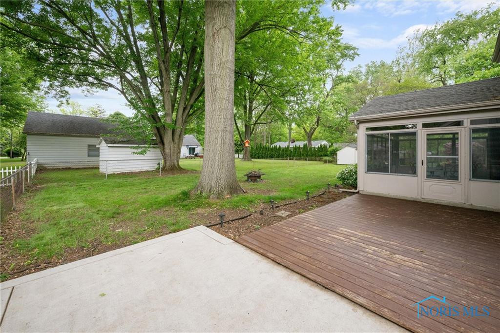 1956 Thornapple Drive