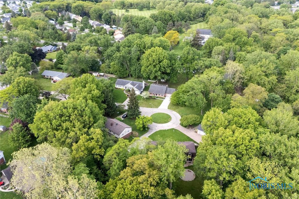 1956 Thornapple Drive