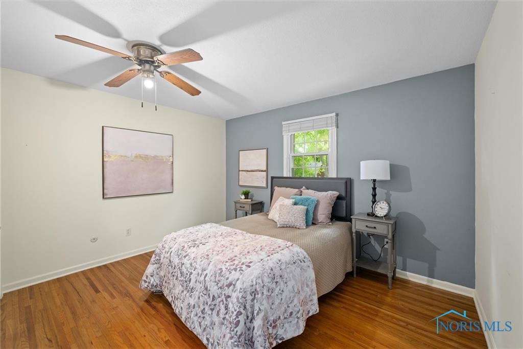 1956 Thornapple Drive