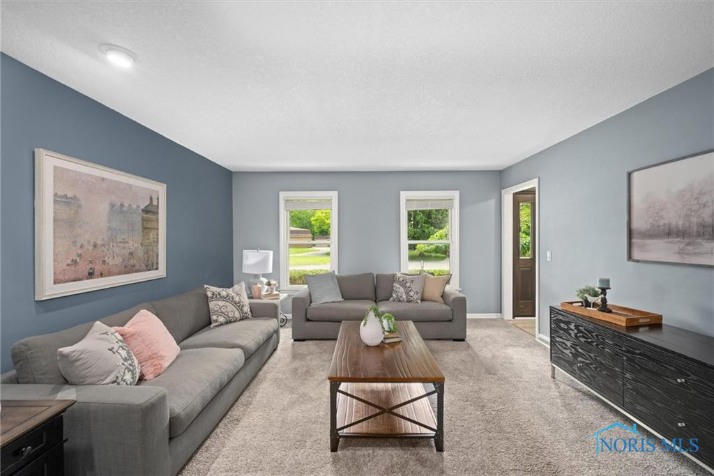 1956 Thornapple Drive