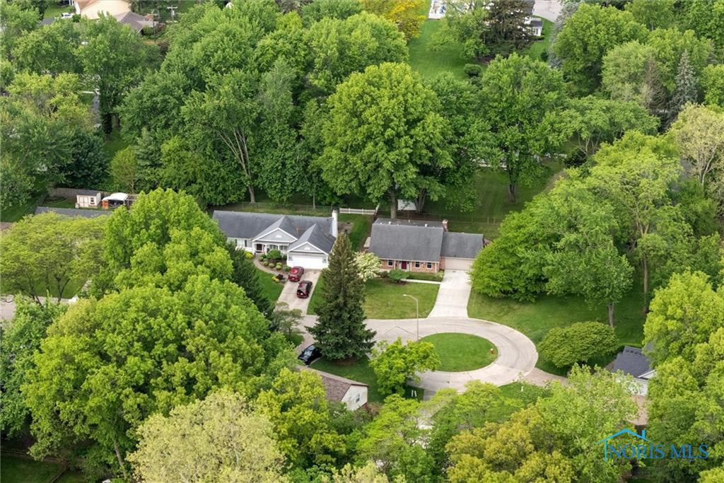 1956 Thornapple Drive