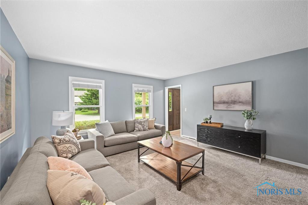 1956 Thornapple Drive