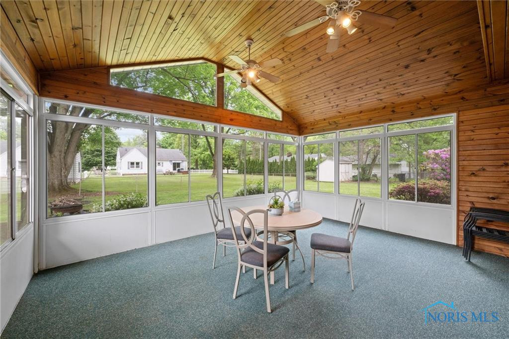 1956 Thornapple Drive