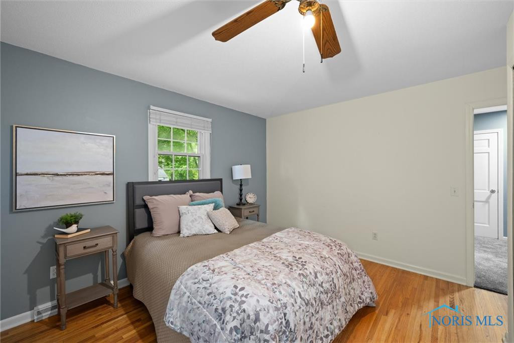 1956 Thornapple Drive