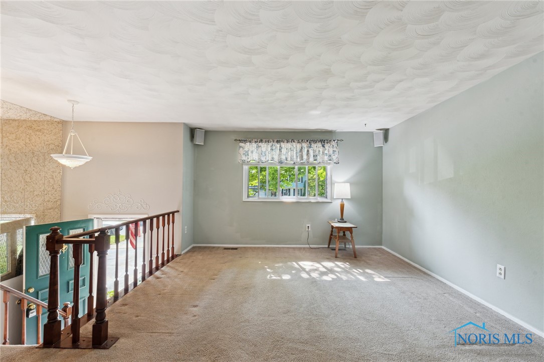 2628 Fairbanks Avenue