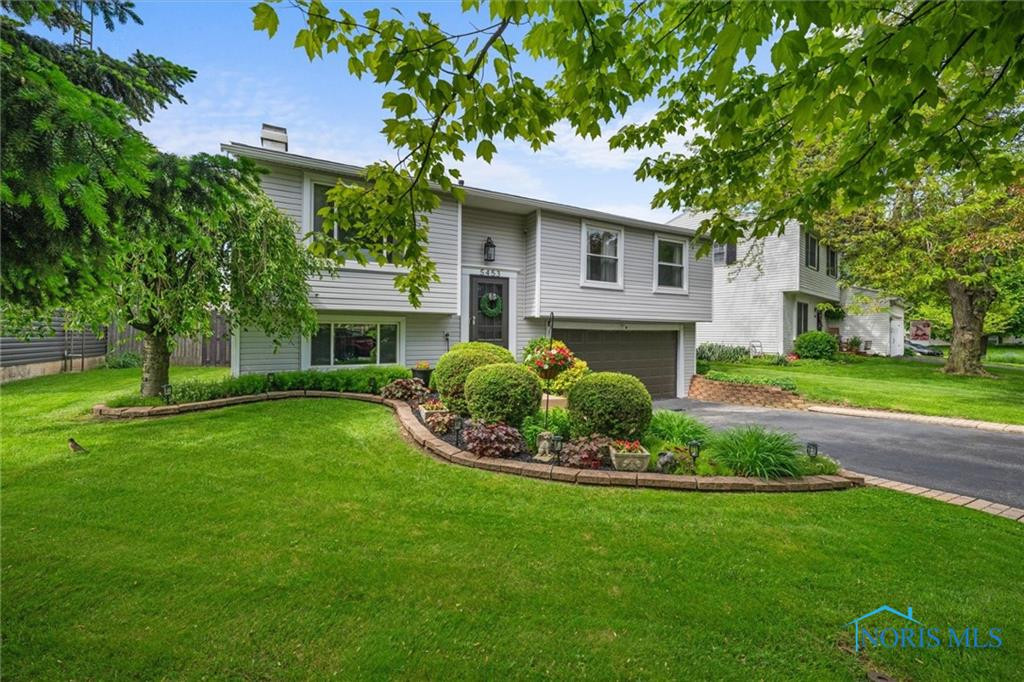 5453 Brook Point Road