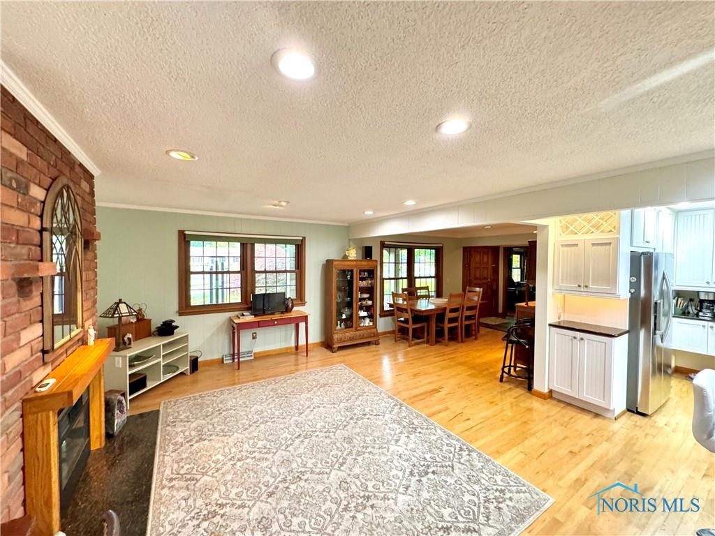 5941 Sweetwater Court