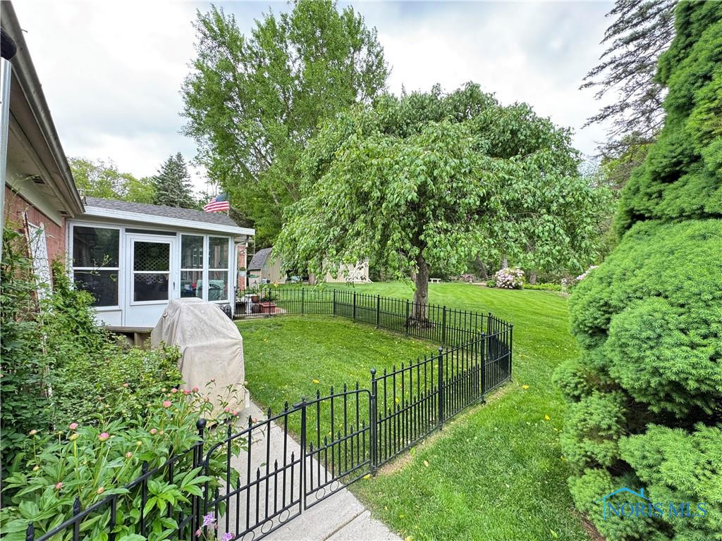 5941 Sweetwater Court