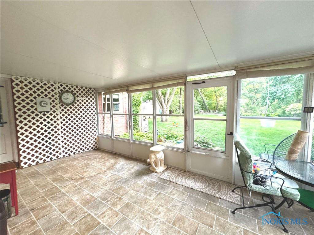 5941 Sweetwater Court