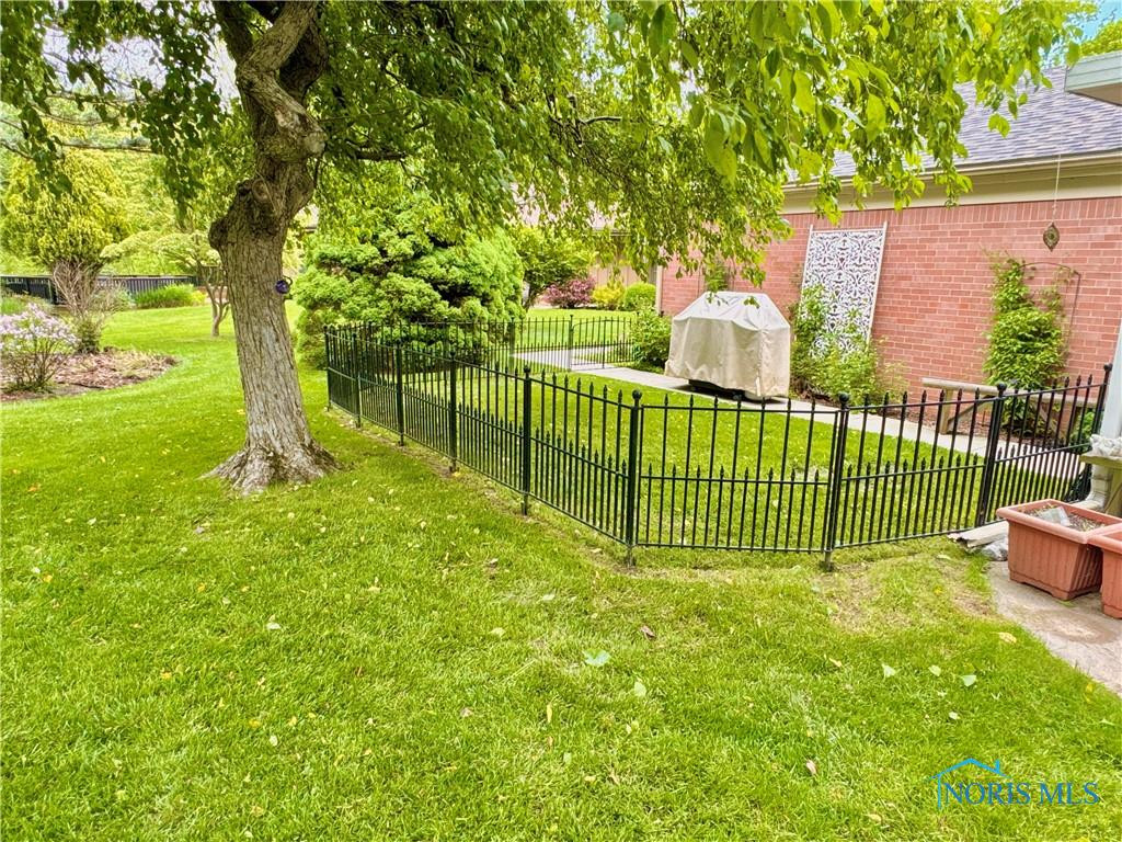 5941 Sweetwater Court