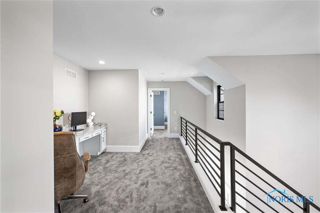 549 Canterbury Boulevard