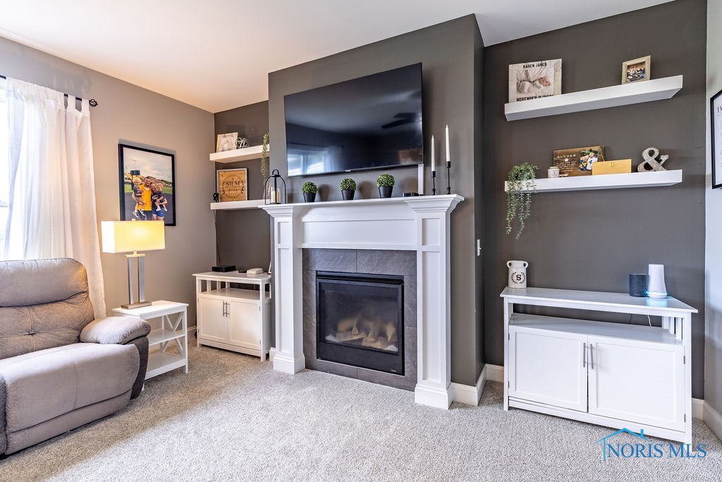 5539 Harris Hawk Lane