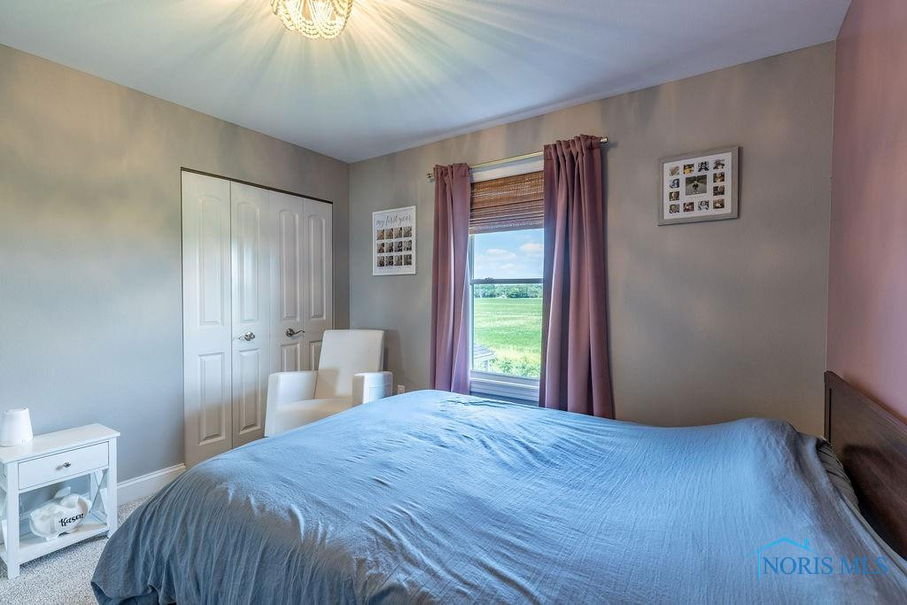 5539 Harris Hawk Lane