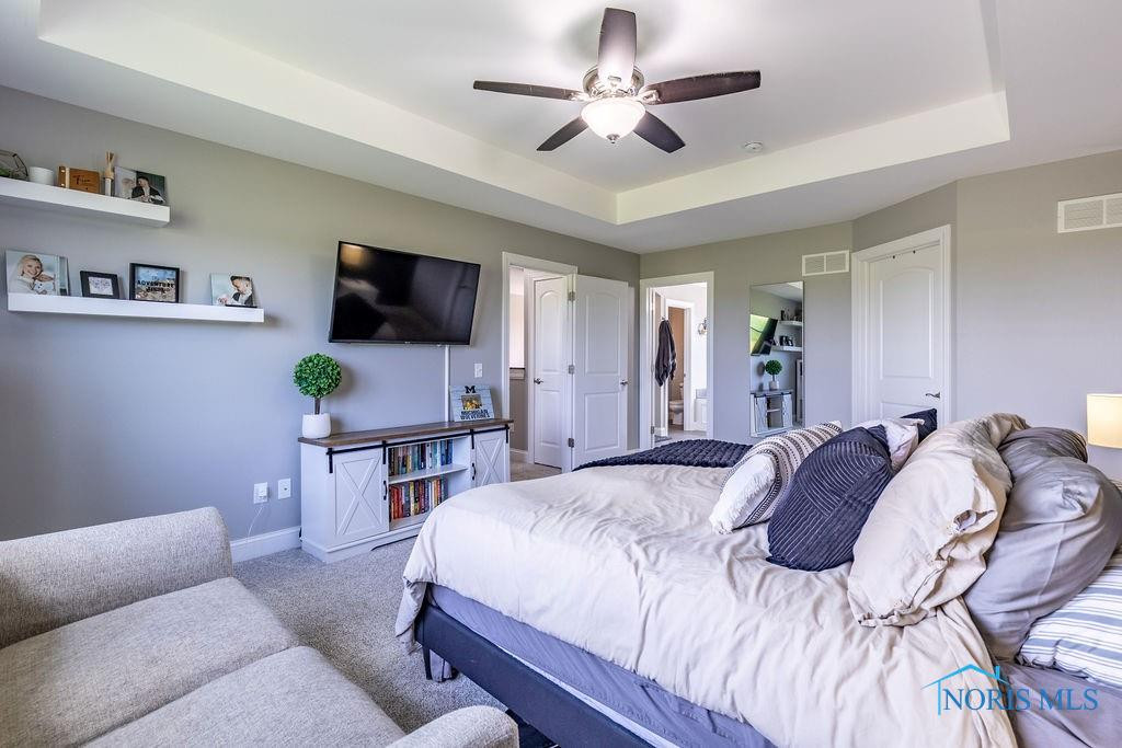 5539 Harris Hawk Lane