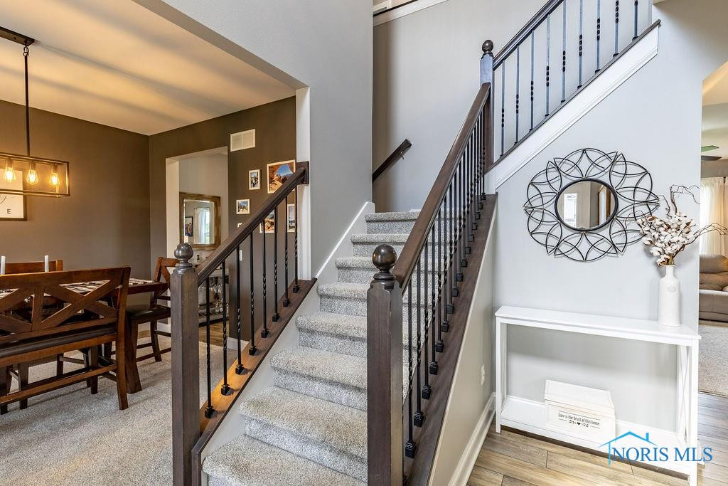 5539 Harris Hawk Lane