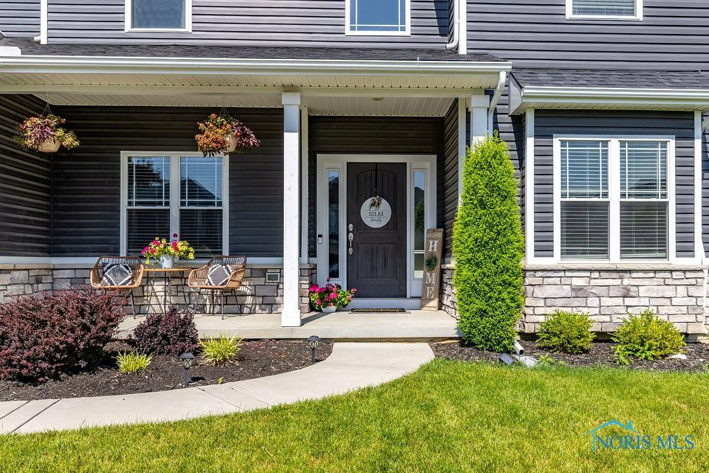 5539 Harris Hawk Lane