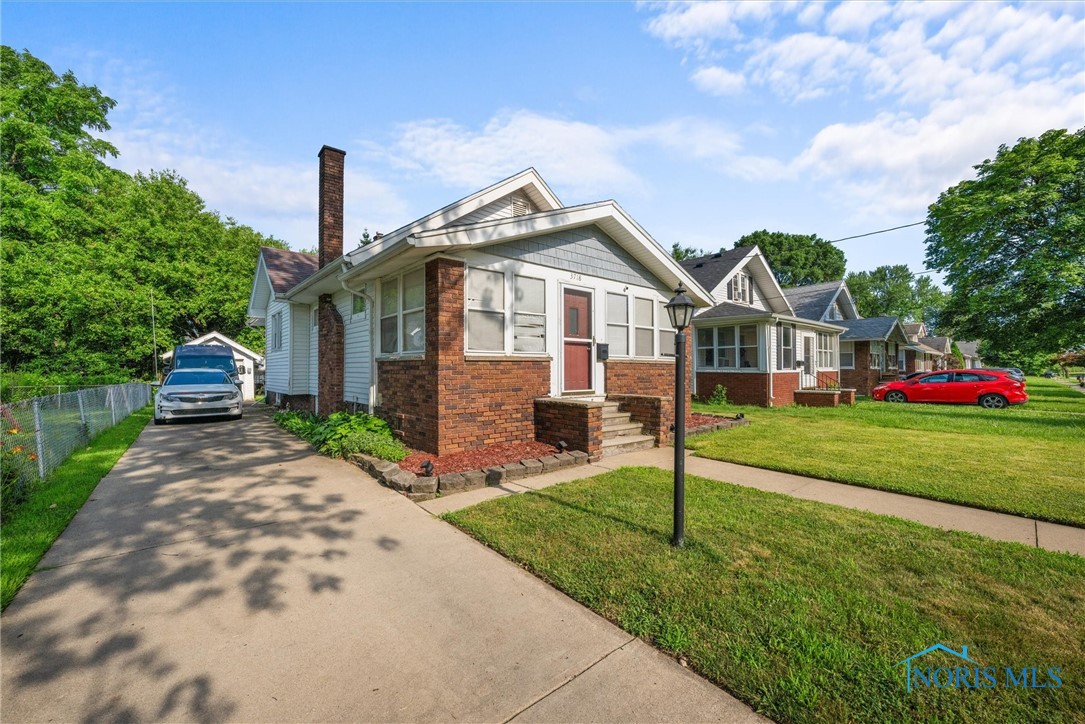 3718 Drexel Drive