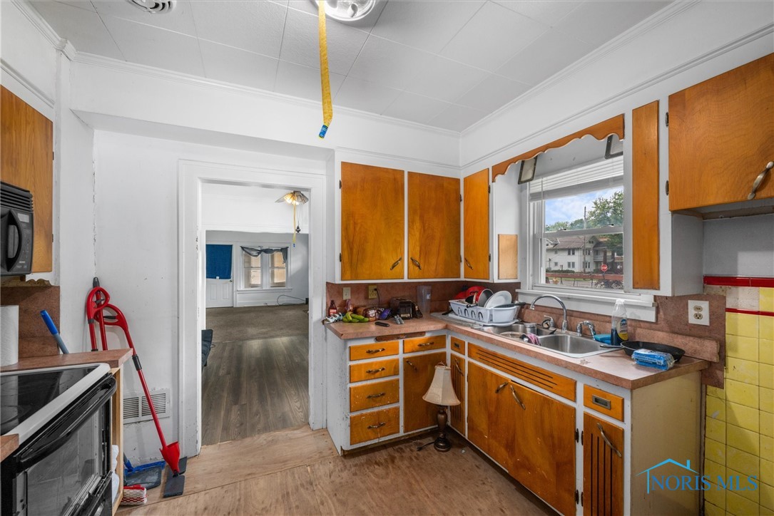 3718 Drexel Drive