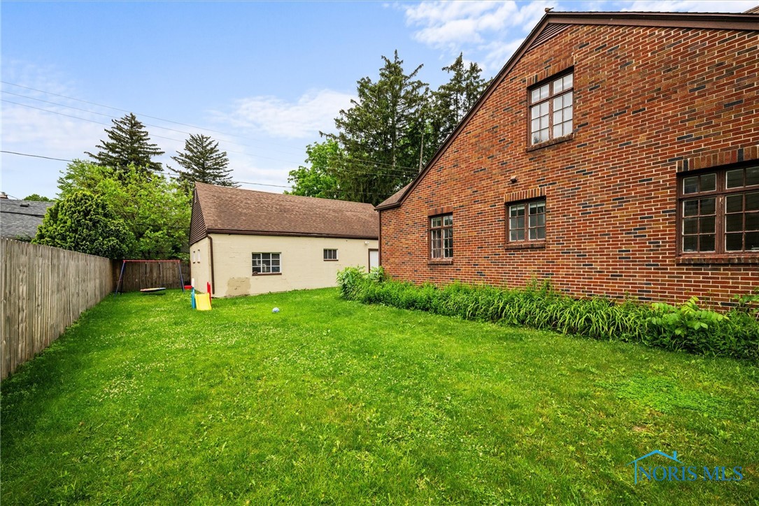 3740 Mapleway Drive