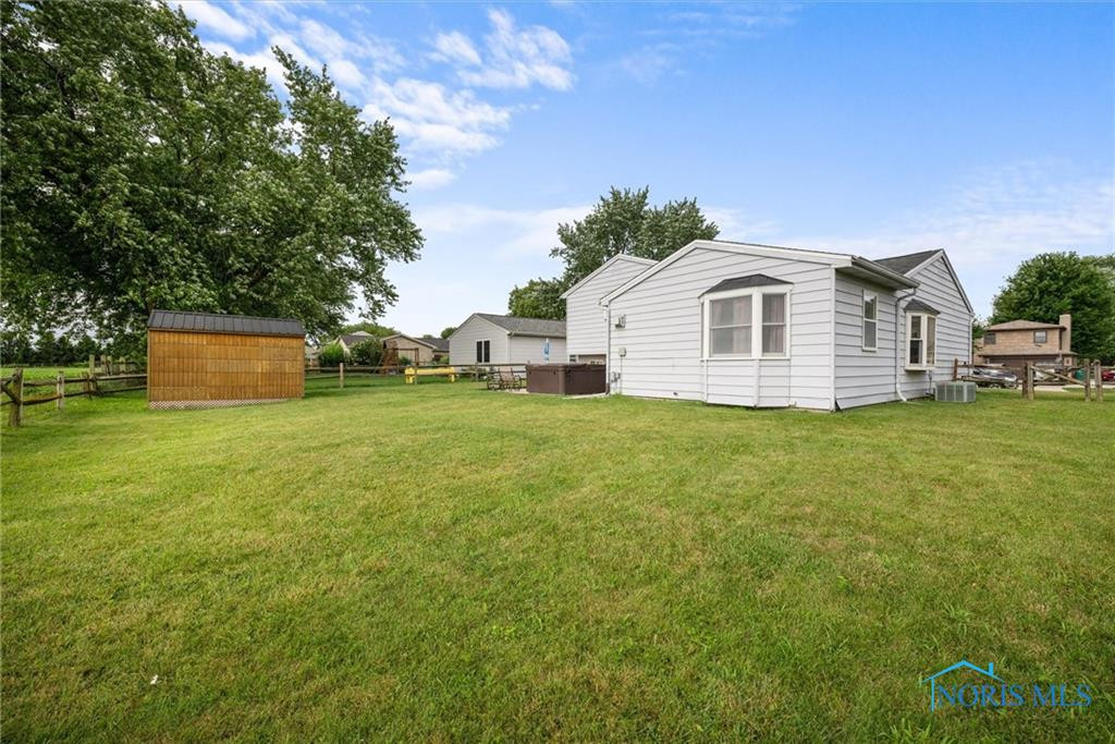 264 Chantilly Rue, Northwood