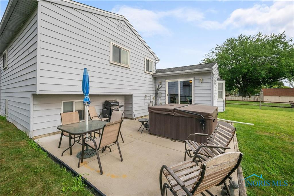 264 Chantilly Rue, Northwood