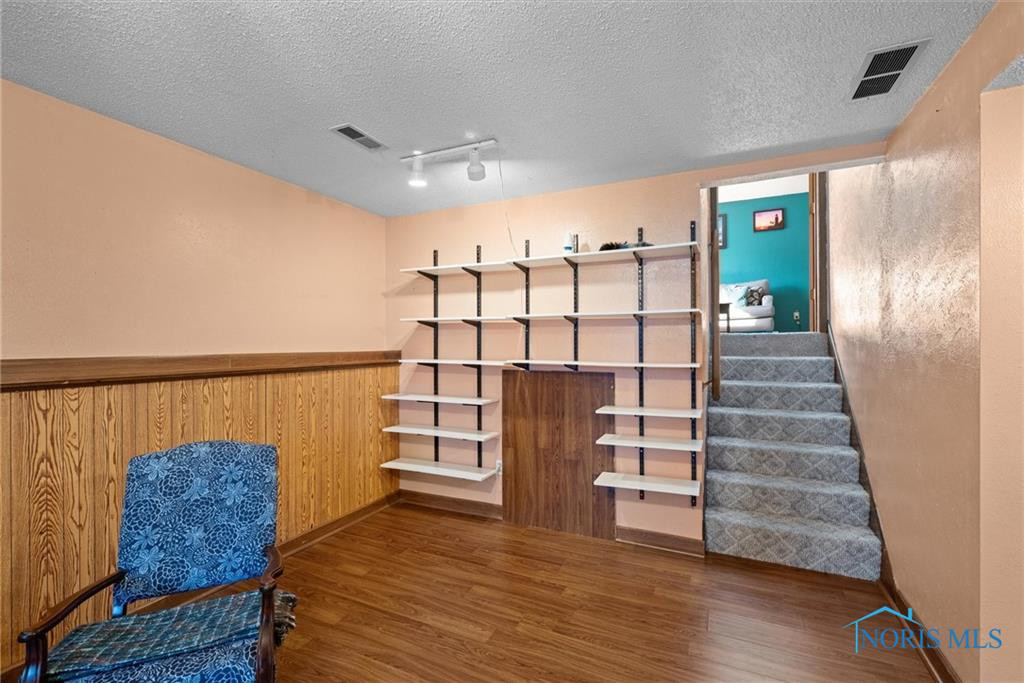 264 Chantilly Rue, Northwood