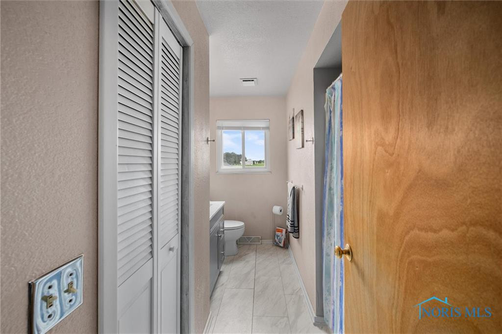 264 Chantilly Rue, Northwood