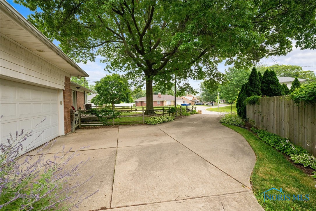 2622 River Road
