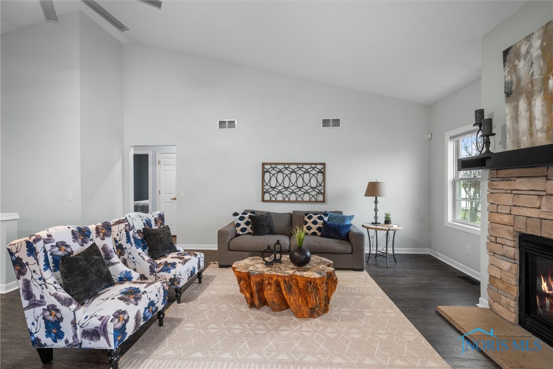 9646 Fieldstone Lane