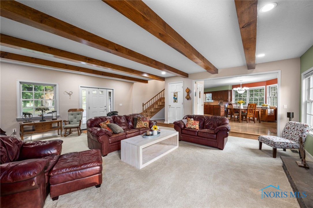5002 Black Road
