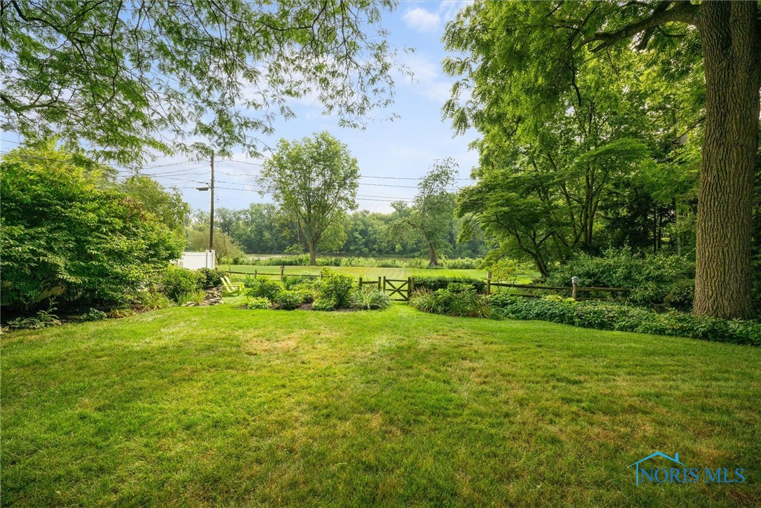 35 S River Road